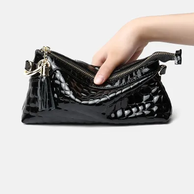 HANDY HARMONY WOMEN’S HANDBAG